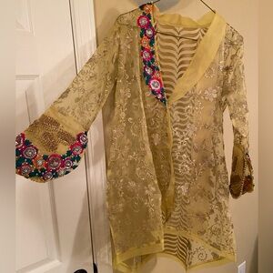 Formal shalwar Kameez size small.